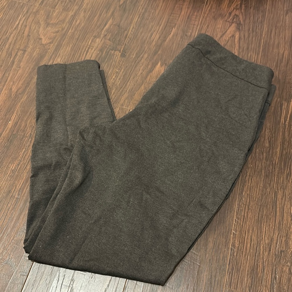 Chicos stretchy dress pants